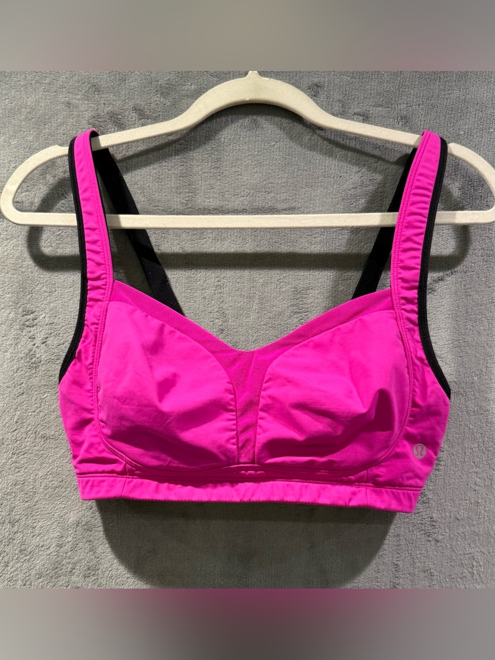 Lululemon 36D Ta Ta Tamer II Bra Pow Pink / Black Strap Athletic